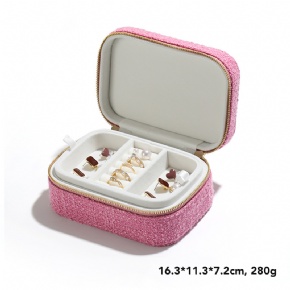 Hot Selling Exquisite Heart-Shaped Velvet Fabric Ring Box | Elegant Jewelry Gift Case for Engagements, Weddings & Special Occasions